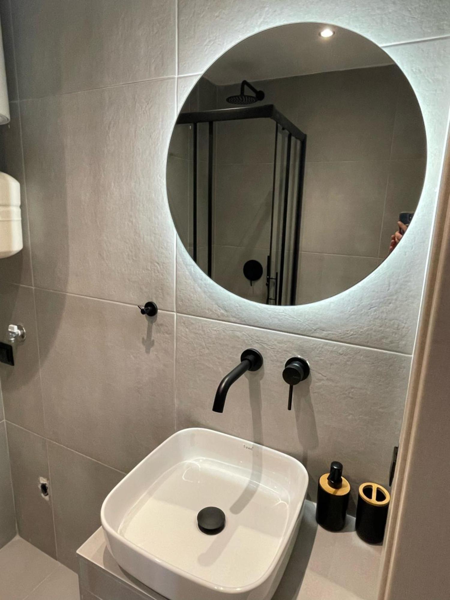 Ladadika Urban Suites เทสซาโลนิกิ ภายนอก รูปภาพ